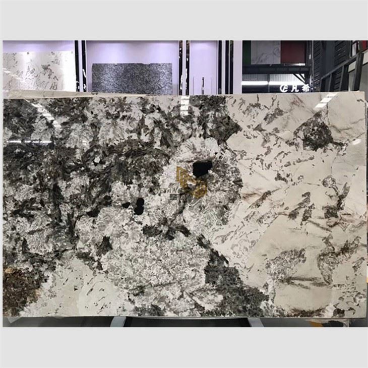 Fantasy Aspen White Granite Slabs